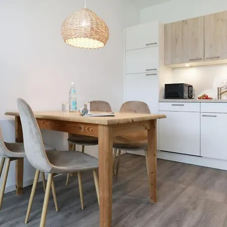 Weisse Whg 13 아파트 볼텐하겐